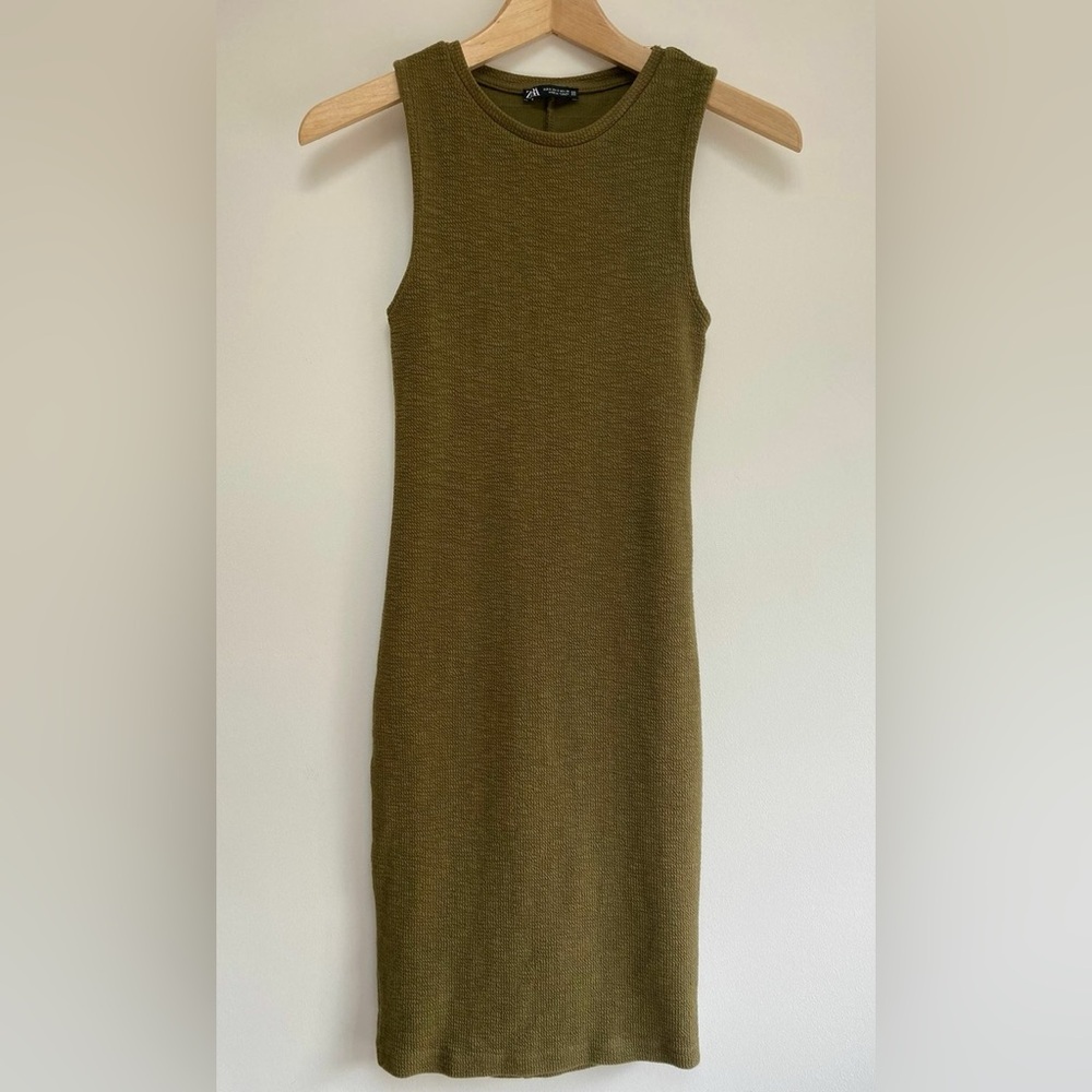 Zara Olive Green Knit Midi Dress